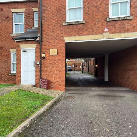 Luxury Town Centre Apartment Walking Distance To Rsc Theatre Stratford-upon-Avon Exterior photo